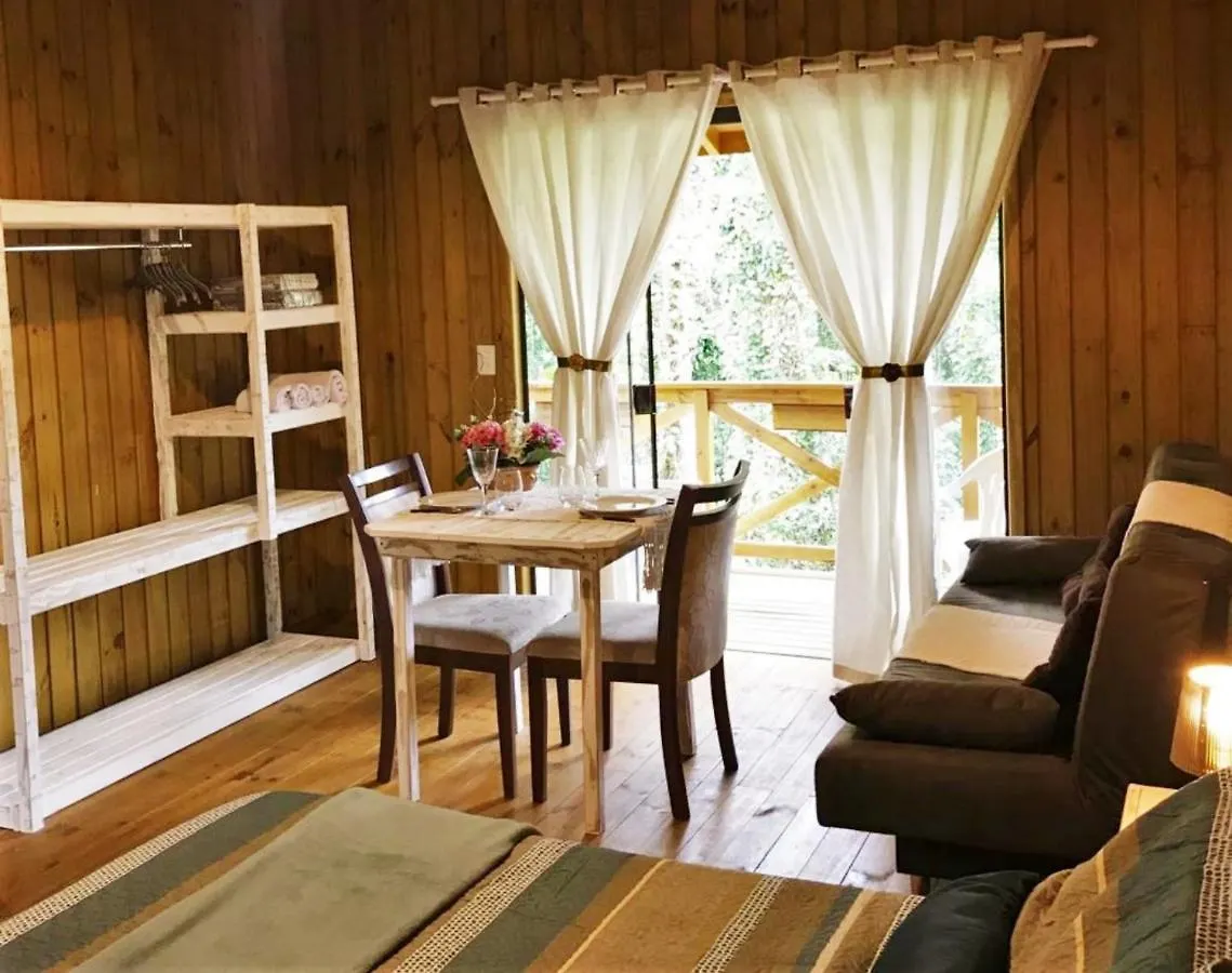 Casa de hóspedes Chalé Suiço Bombinhas