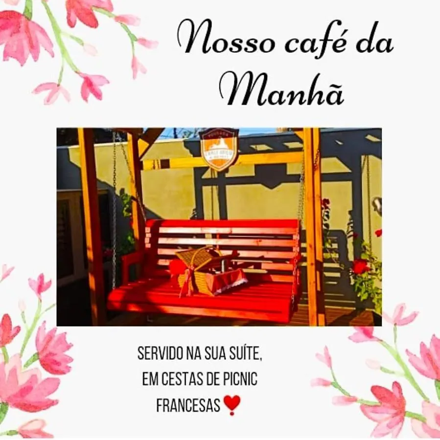 Chalé Suiço Bombinhas 3*,